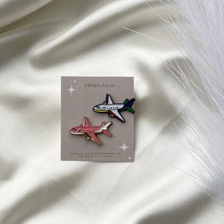 Ženkliukai ,,Lovely planes”