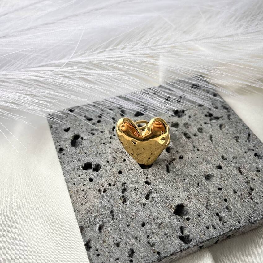 Žiedas ,, Širdelė"