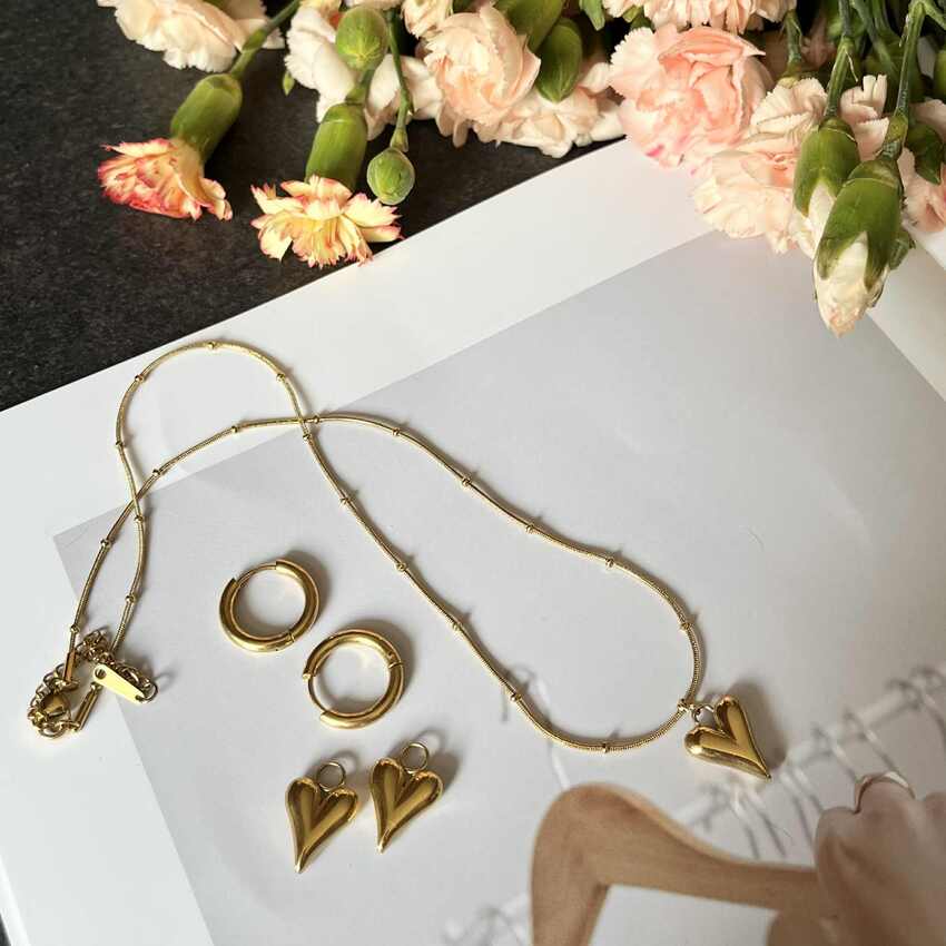 Papuošalų rinkinukas ,,Meilė"