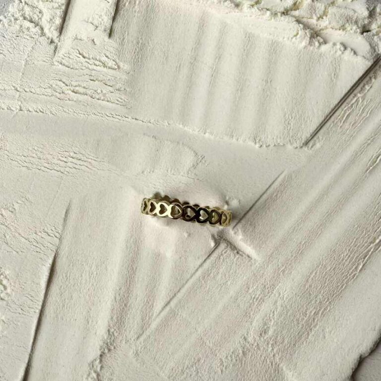 Žiedas ,,Classy love”