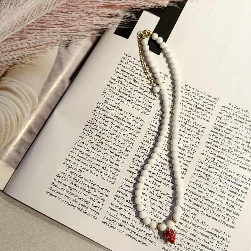 Vėrinys ,,Braškytė”