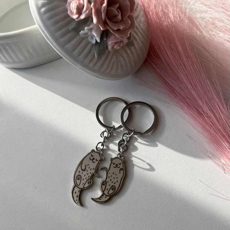 Derantys raktų pakabukai ,,Ūdros”