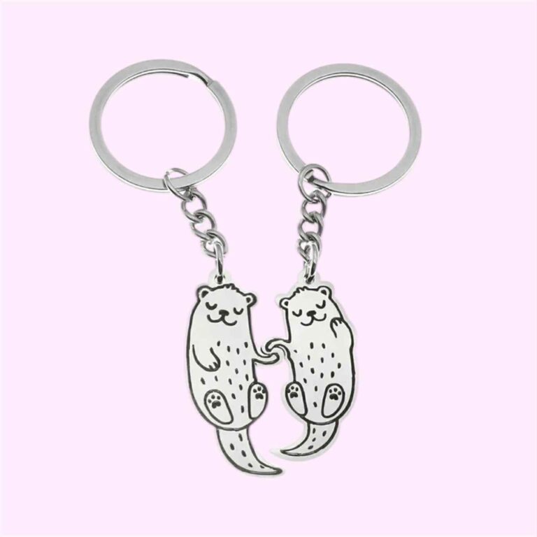 Derantys raktų pakabukai ,,Ūdros”