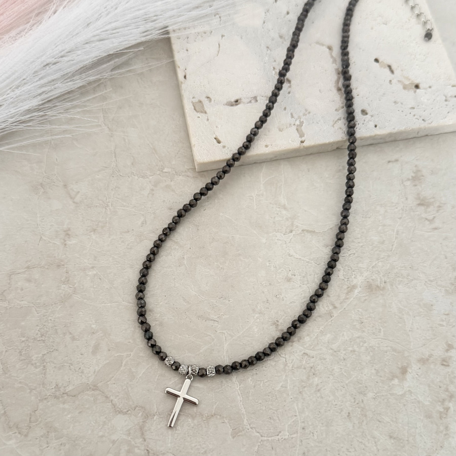 Vėrinys ,,Crystal cross"